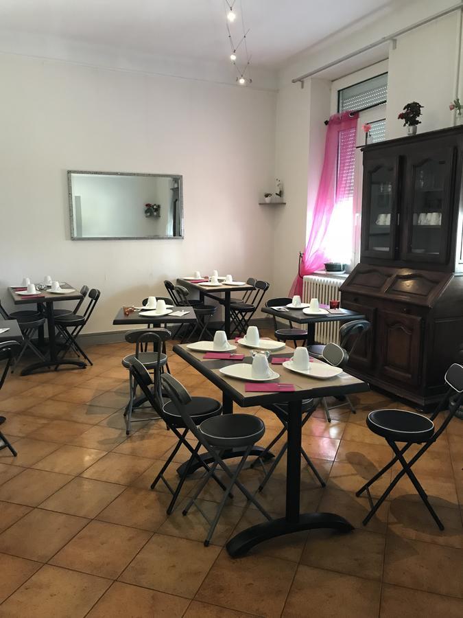 קרקסון Au Royal Hotel מראה חיצוני תמונה