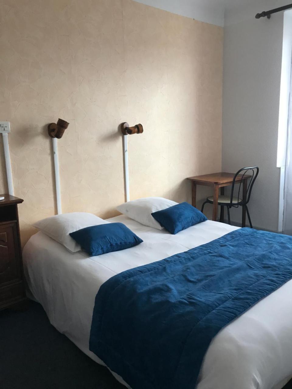 קרקסון Au Royal Hotel מראה חיצוני תמונה