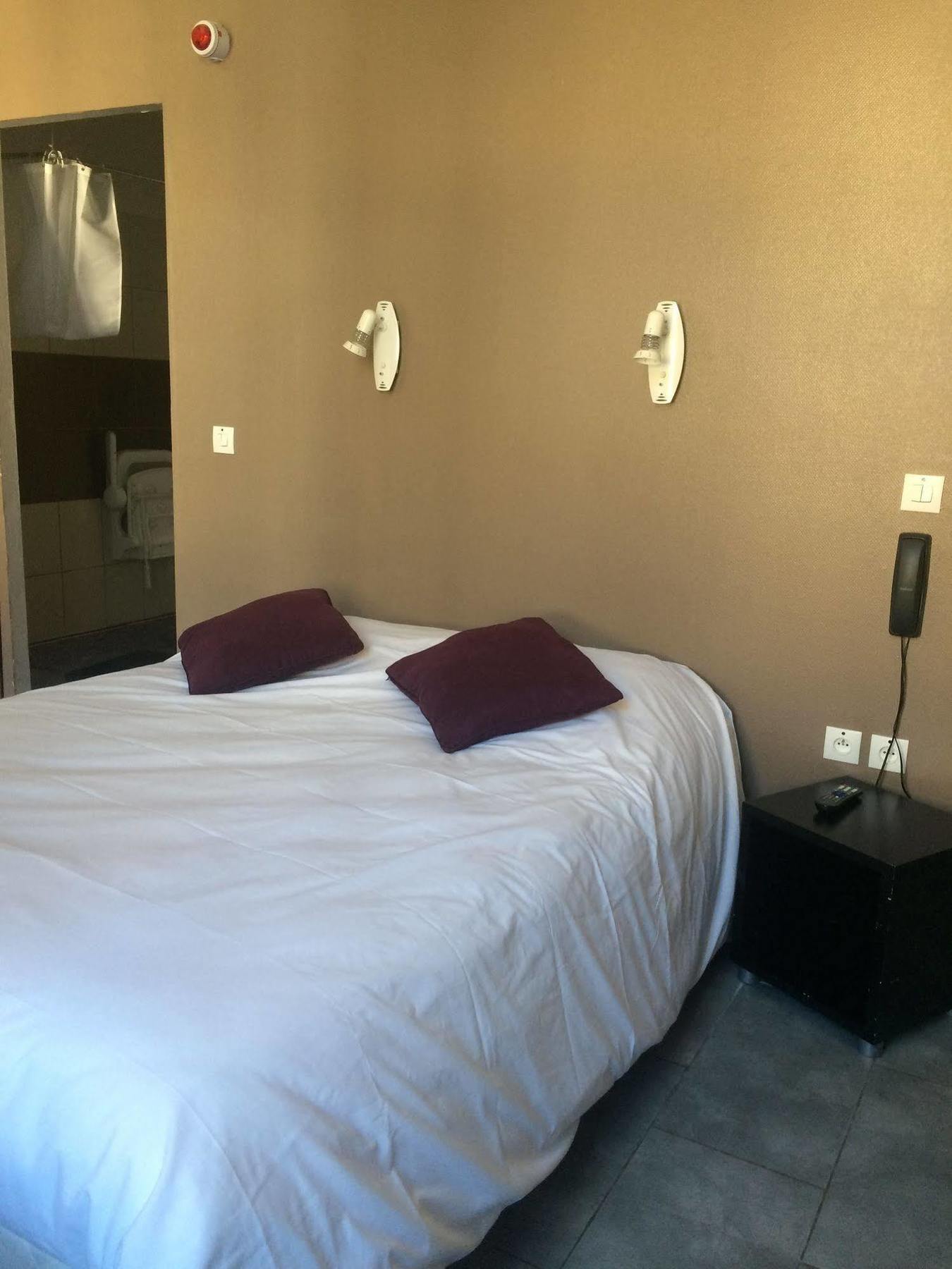 קרקסון Au Royal Hotel מראה חיצוני תמונה